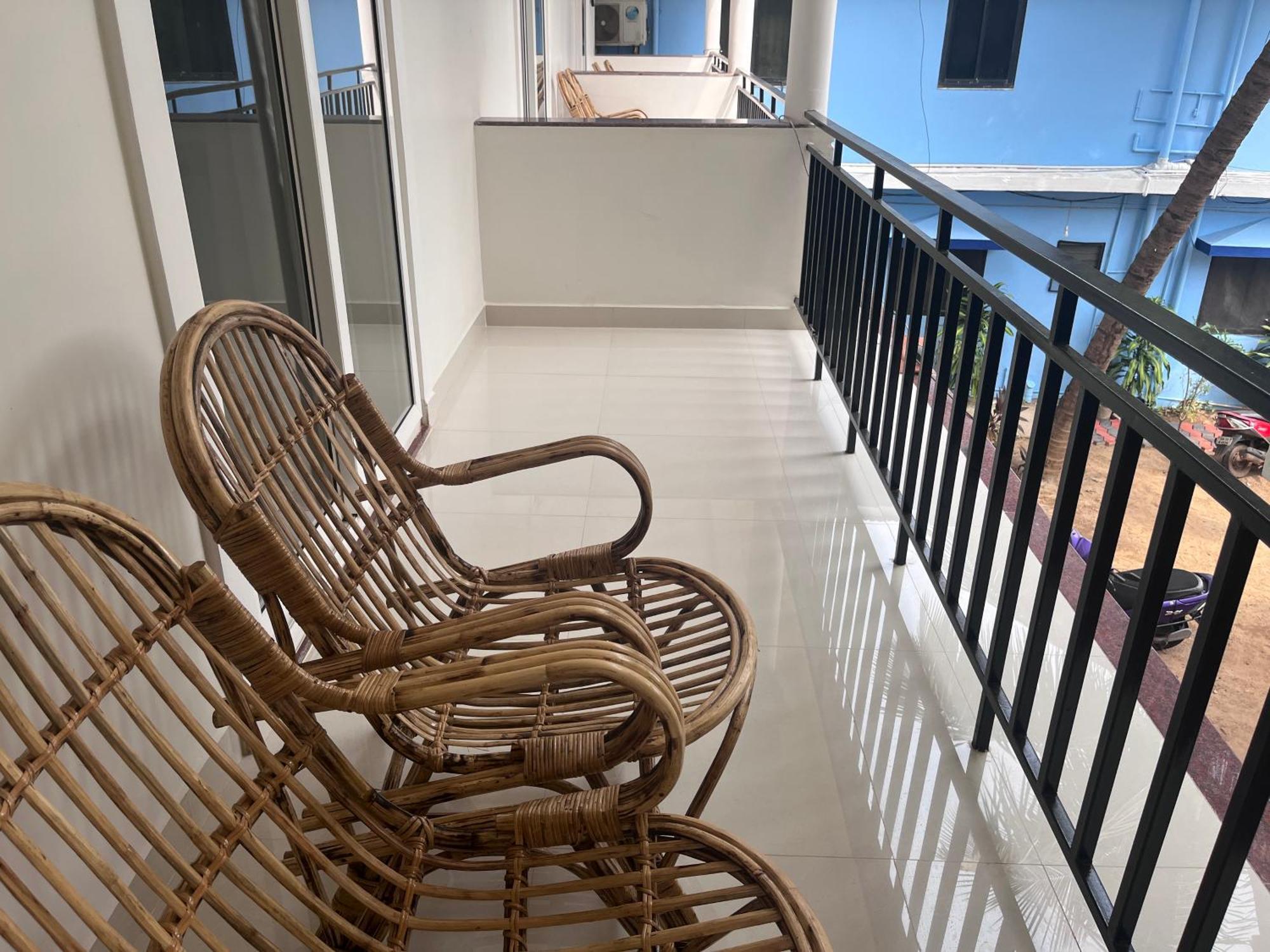 Morjim Sunset Guesthouse - 300 Meter To Morjim Beach エクステリア 写真
