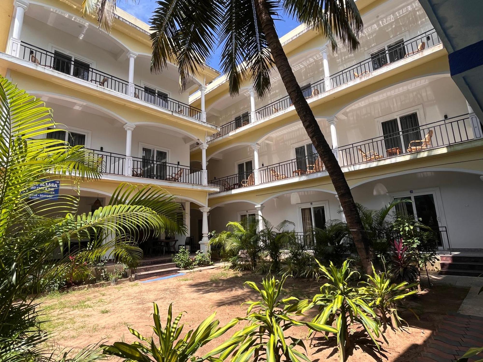 Morjim Sunset Guesthouse - 300 Meter To Morjim Beach エクステリア 写真