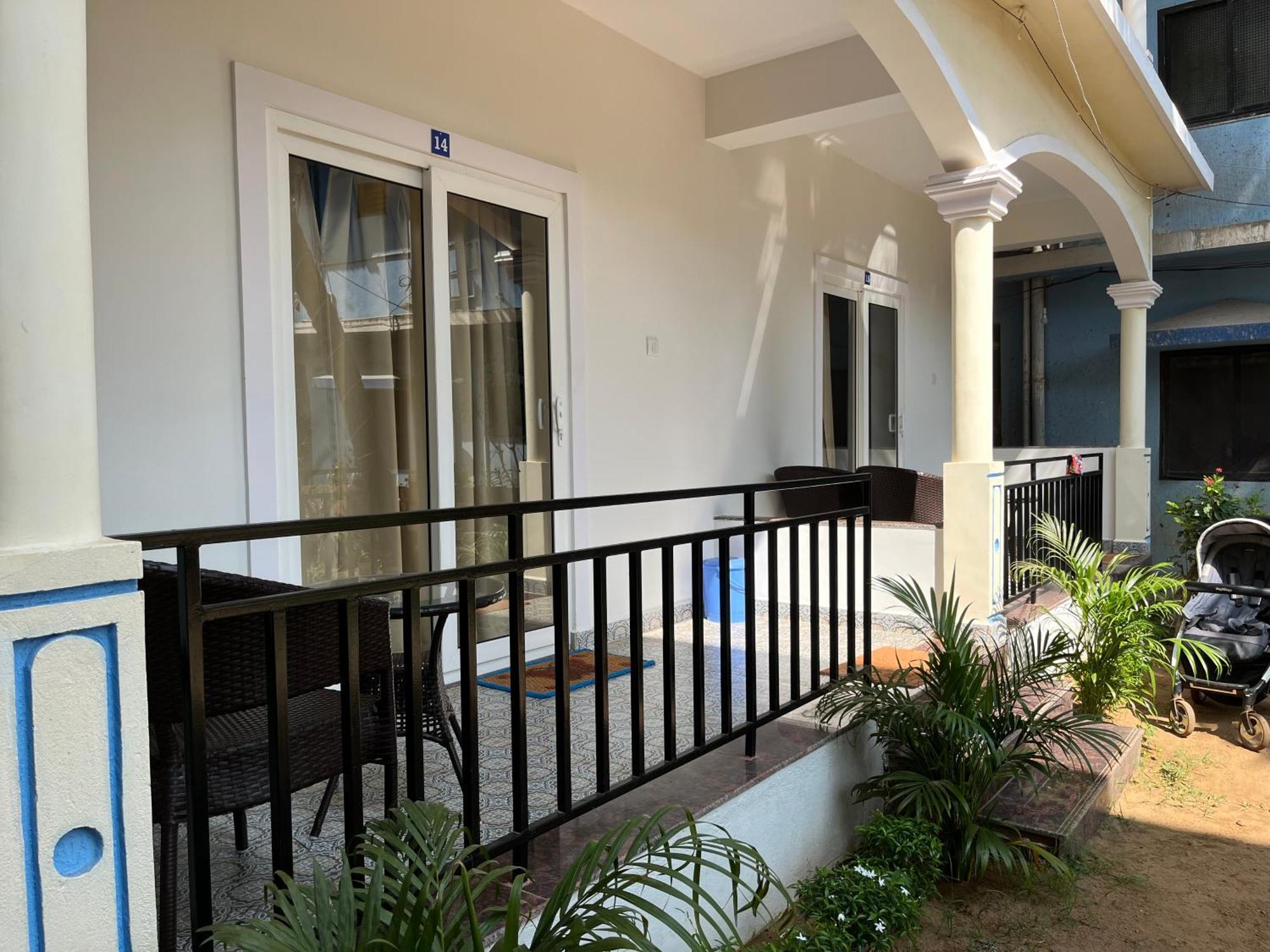Morjim Sunset Guesthouse - 300 Meter To Morjim Beach エクステリア 写真